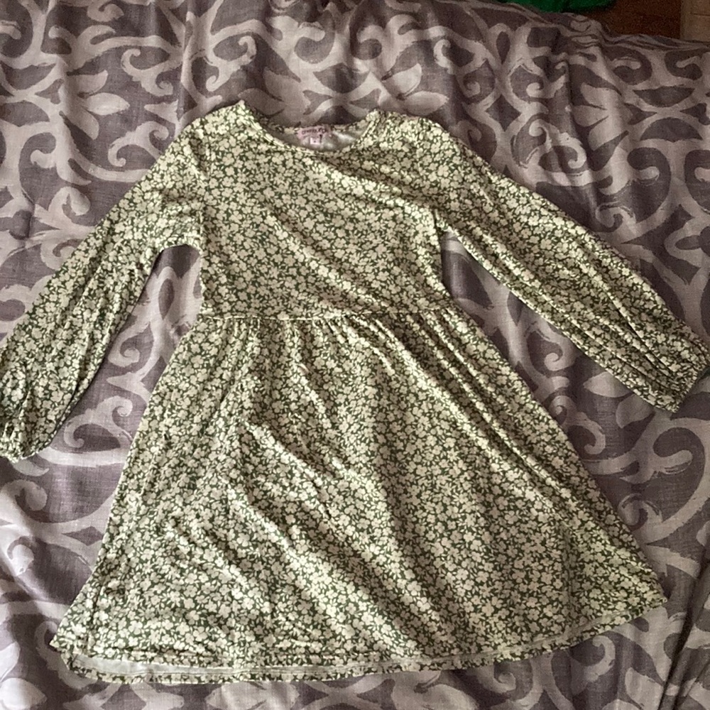 Chenault Girl Green flower dress